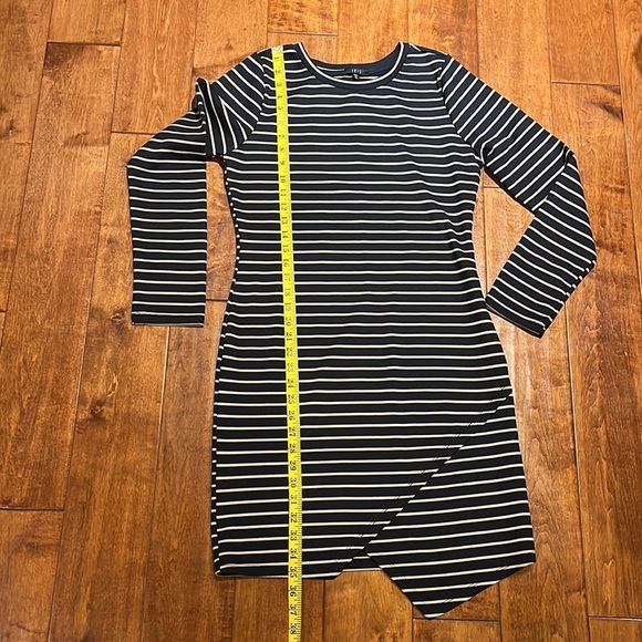 NWOT  IRIS black and cream Stripes size XL body cone stretch dress - Picture 9 of 11